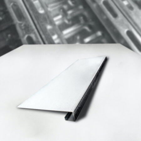 Butoir de pied droit 210x32 H58